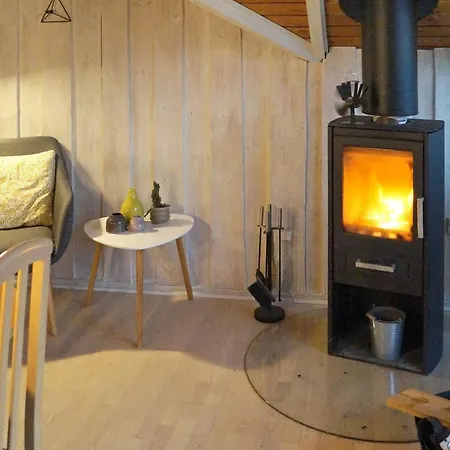 度假居 6 Person Holiday In *